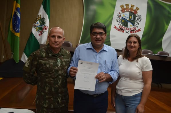 Prefeito Everaldo Luiz Casonatto Assume Presidência das Juntas de Serviço Militar em União do Oeste.